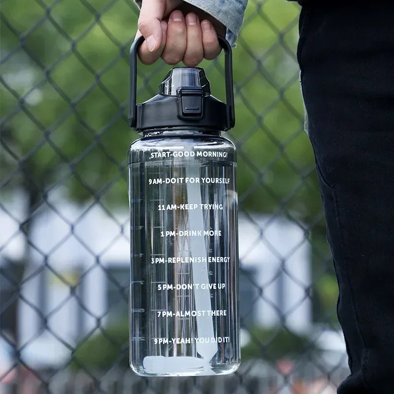 2L Straw Water Bottle Outdoor Large Capacity Sport Water Bottle Portable Plastic Drink Bottle with Time Marker Gym Bottles